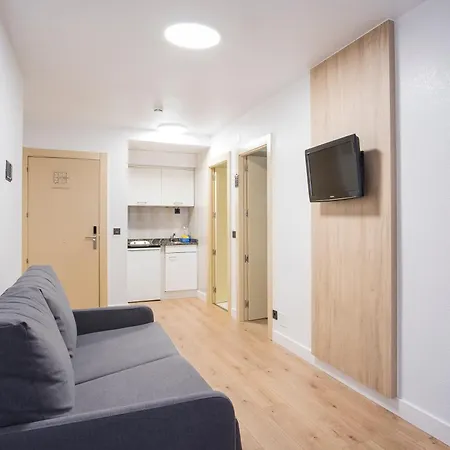 Alda Don Carlos מלון 3*