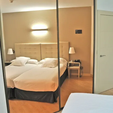 Alda Don Carlos מלון 3*