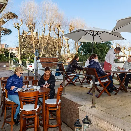 Alda Don Carlos Otel 3*